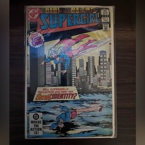 Supergirl DC comic 2 piece